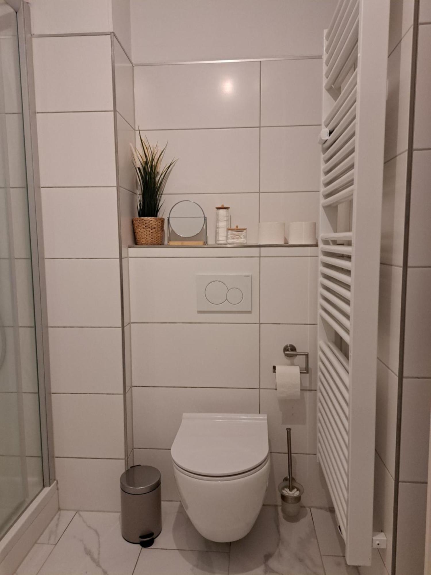 Livora Altstadt Wilhelmshaven - Stilvoll - Zentrumsnah - Tv-Streaming - Balkon - Nordsee - Badewanne 외부 사진